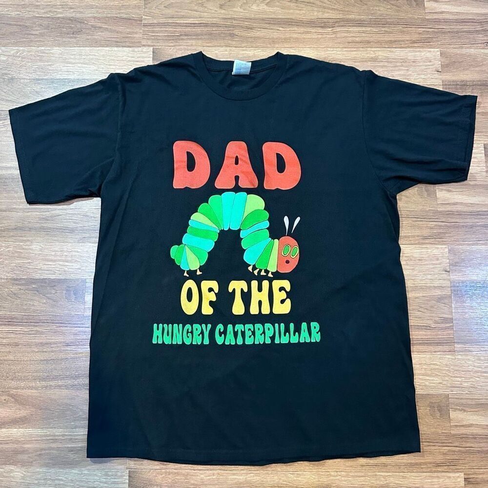 Dad of the Hungry Caterpillar Short Sleeve T-shirt Black | Men Size XL